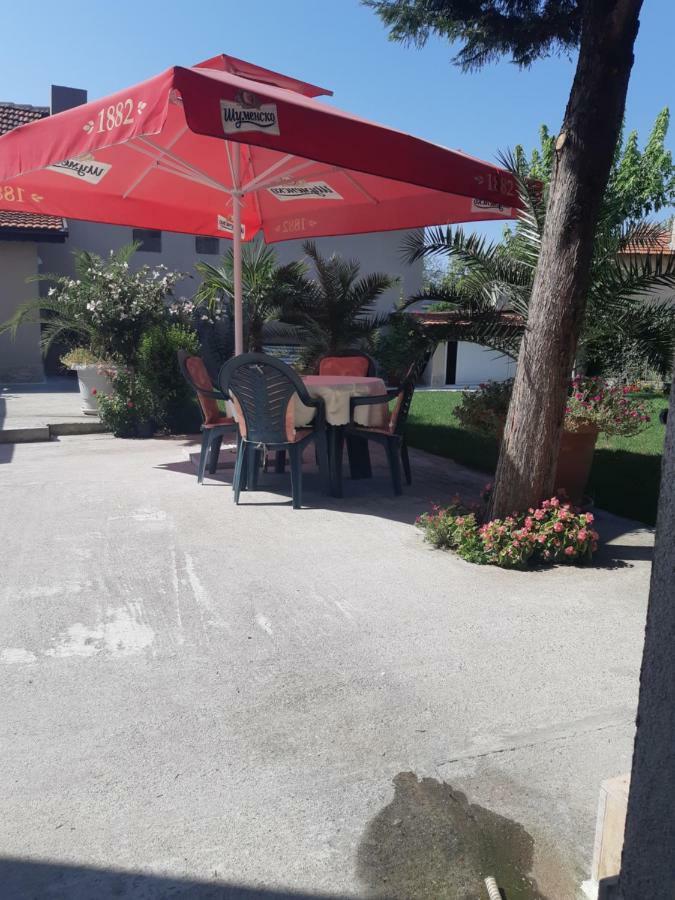 Villa Ros Guest House Svilengrad Bagian luar foto